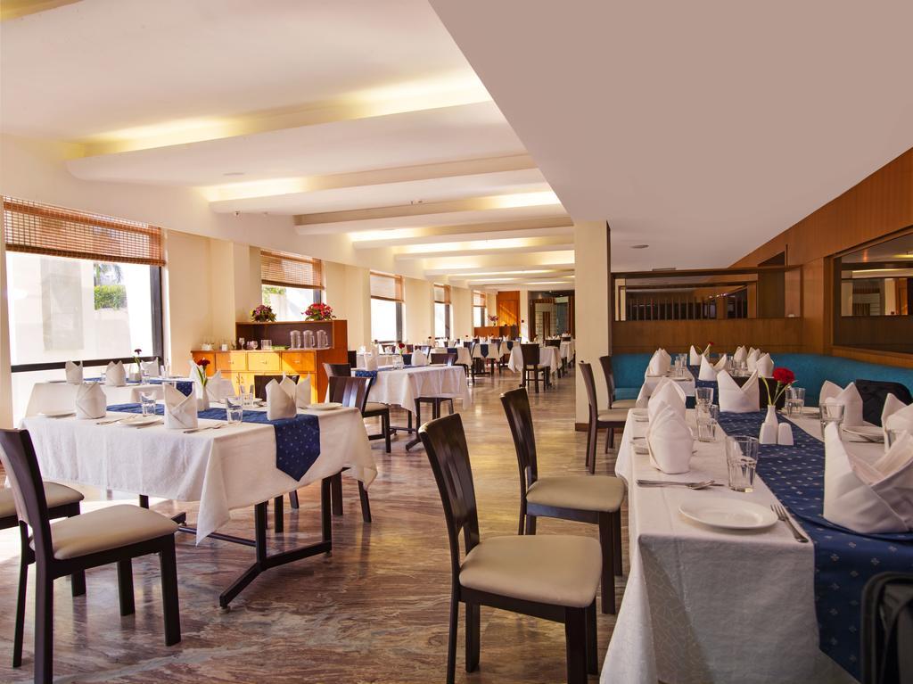 Hotel The Sunway Manor Puducherry Exterior foto