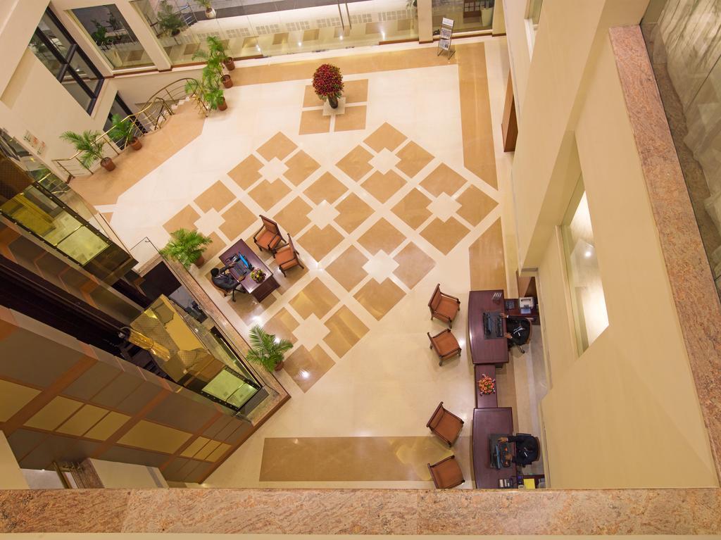 Hotel The Sunway Manor Puducherry Exterior foto