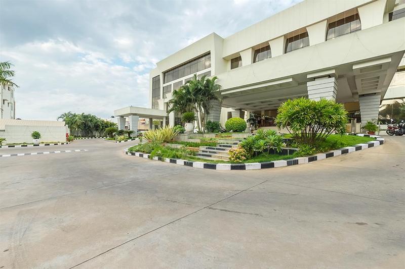 Hotel The Sunway Manor Puducherry Exterior foto