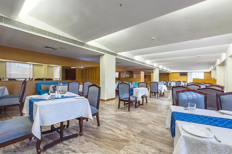 Hotel The Sunway Manor Puducherry Exterior foto